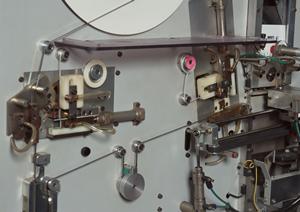 リボンが平和を結んでくれる力を